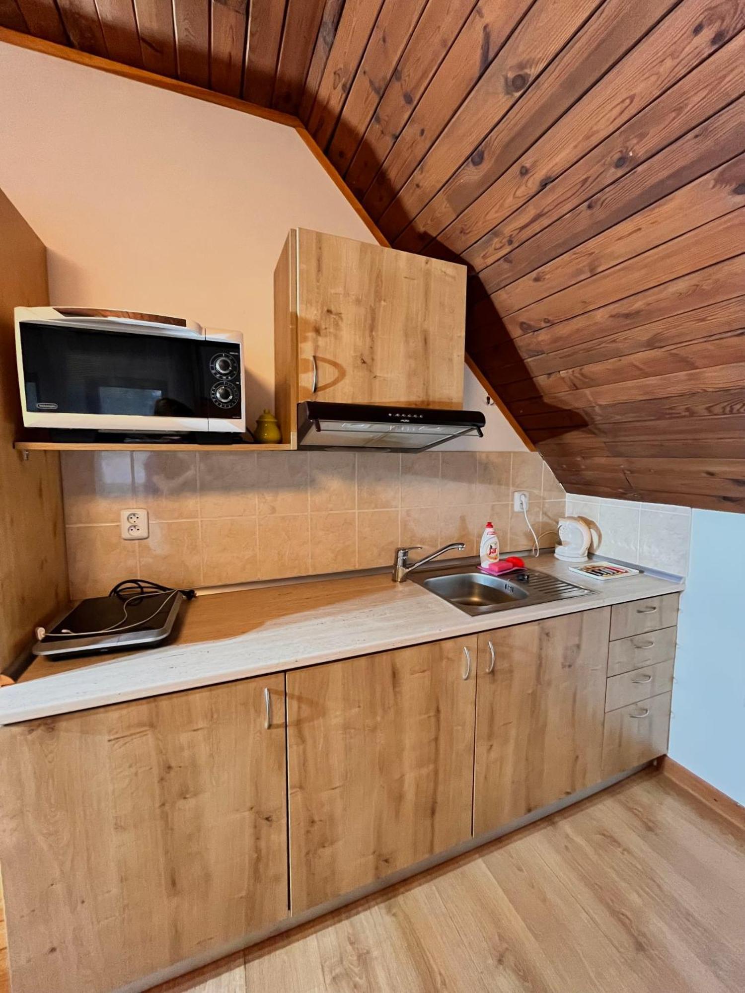 Vila Morava Hotel Liptovsky Mikulas Ngoại thất bức ảnh